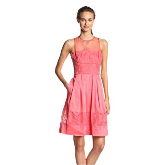 Dress - Picture 2 of 8